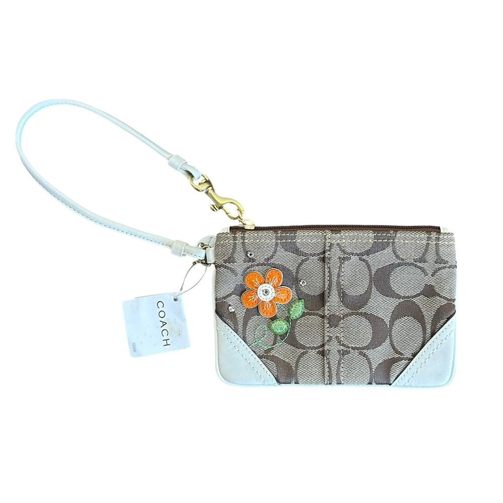 Coach Khaki White Hampton Signature Corner Wristlet Orange Flower Appliqué NWT